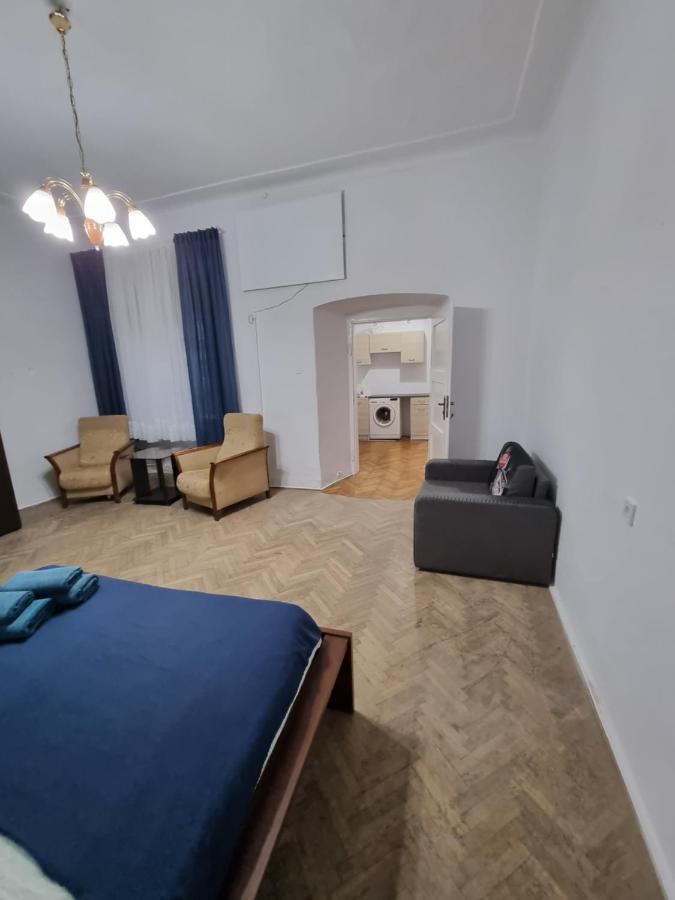 Nocleg W Centrum Czestochowy Nmp32 Częstochowa Zewnętrze zdjęcie