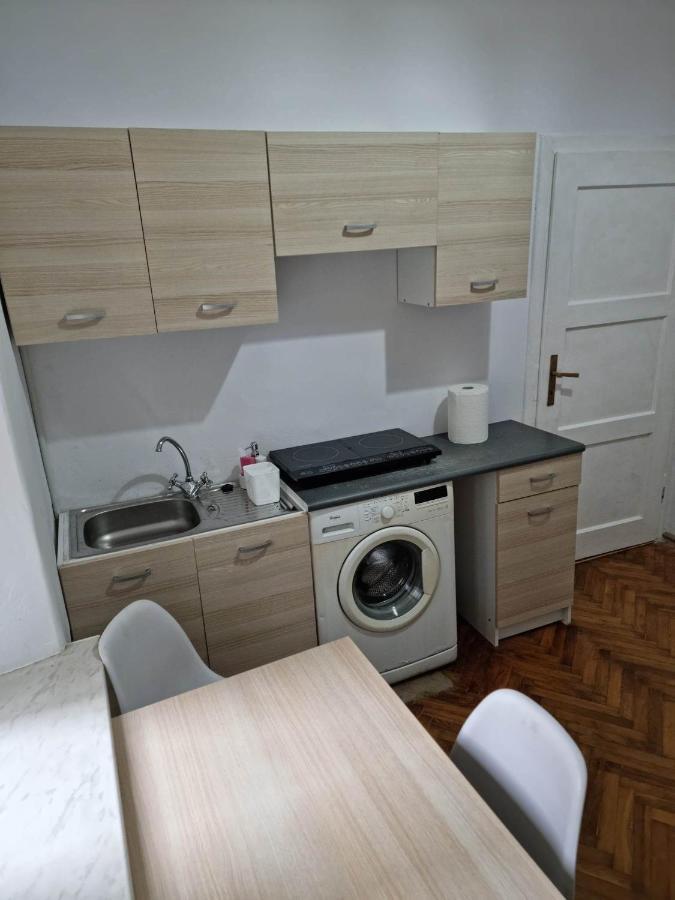 Nocleg W Centrum Czestochowy Nmp32 Częstochowa Zewnętrze zdjęcie