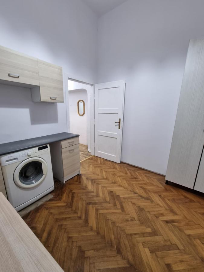 Nocleg W Centrum Czestochowy Nmp32 Częstochowa Zewnętrze zdjęcie