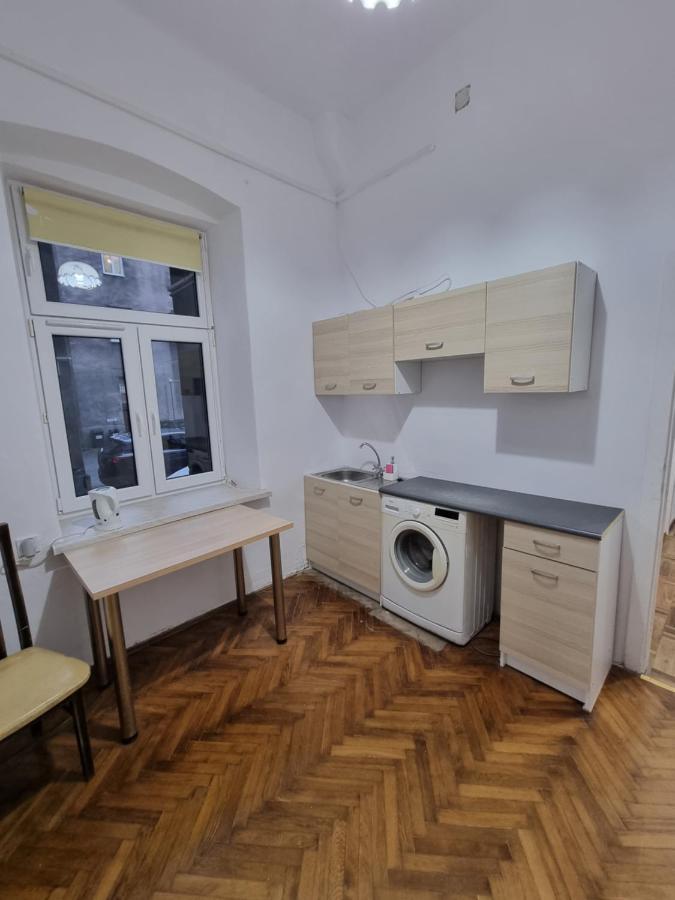 Nocleg W Centrum Czestochowy Nmp32 Częstochowa Zewnętrze zdjęcie