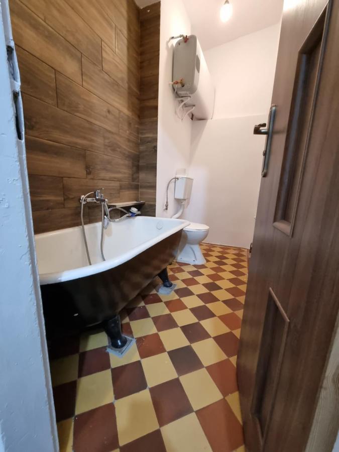 Nocleg W Centrum Czestochowy Nmp32 Częstochowa Zewnętrze zdjęcie