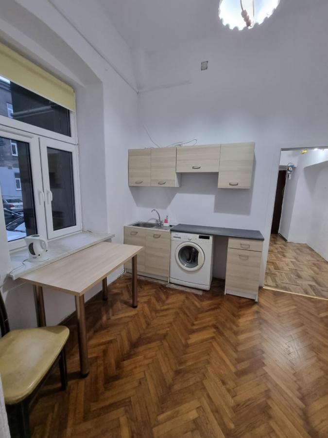 Nocleg W Centrum Czestochowy Nmp32 Częstochowa Zewnętrze zdjęcie