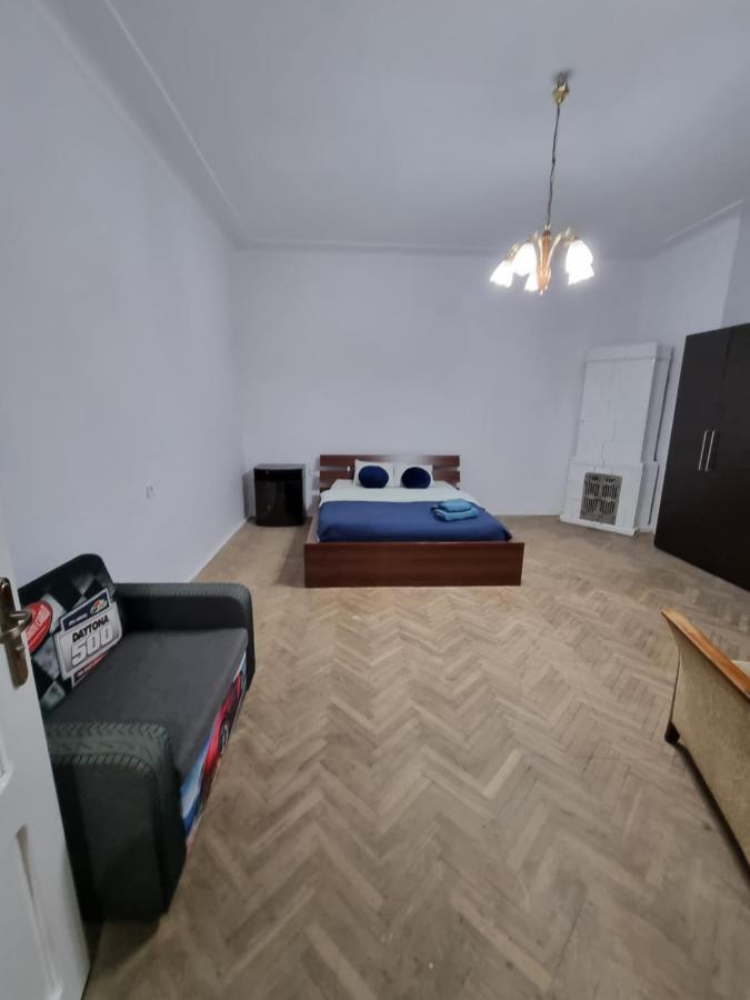 Nocleg W Centrum Czestochowy Nmp32 Częstochowa Zewnętrze zdjęcie